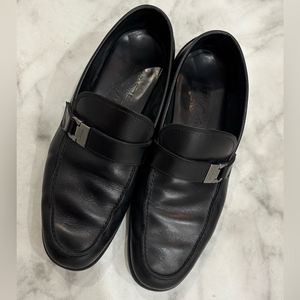 Final! Salvatore Ferragamo Black Leather Single Side Gancini Buckle Loafers Sz 7